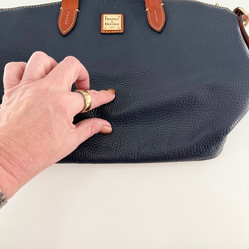 DOONEY & BOURKE Navy Blue Pebble Grain Leather Satchel Handbag Zip Top Tote - Picture 10 of 13